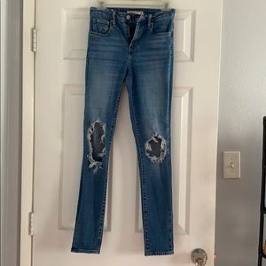 High Waisted Levi’s size 25